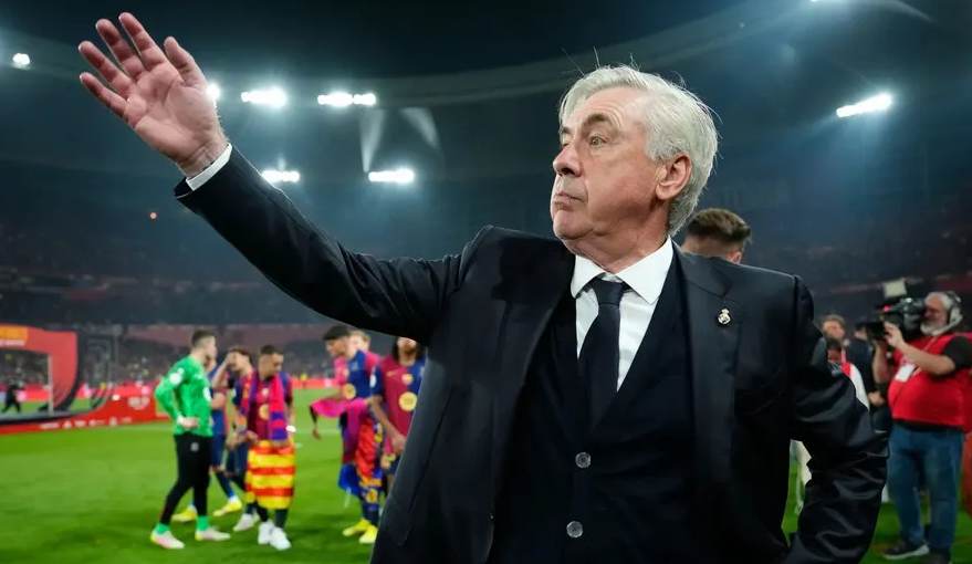 Carlo Ancelotti là cái tên lão làng được nhiều khán giả yêu quý